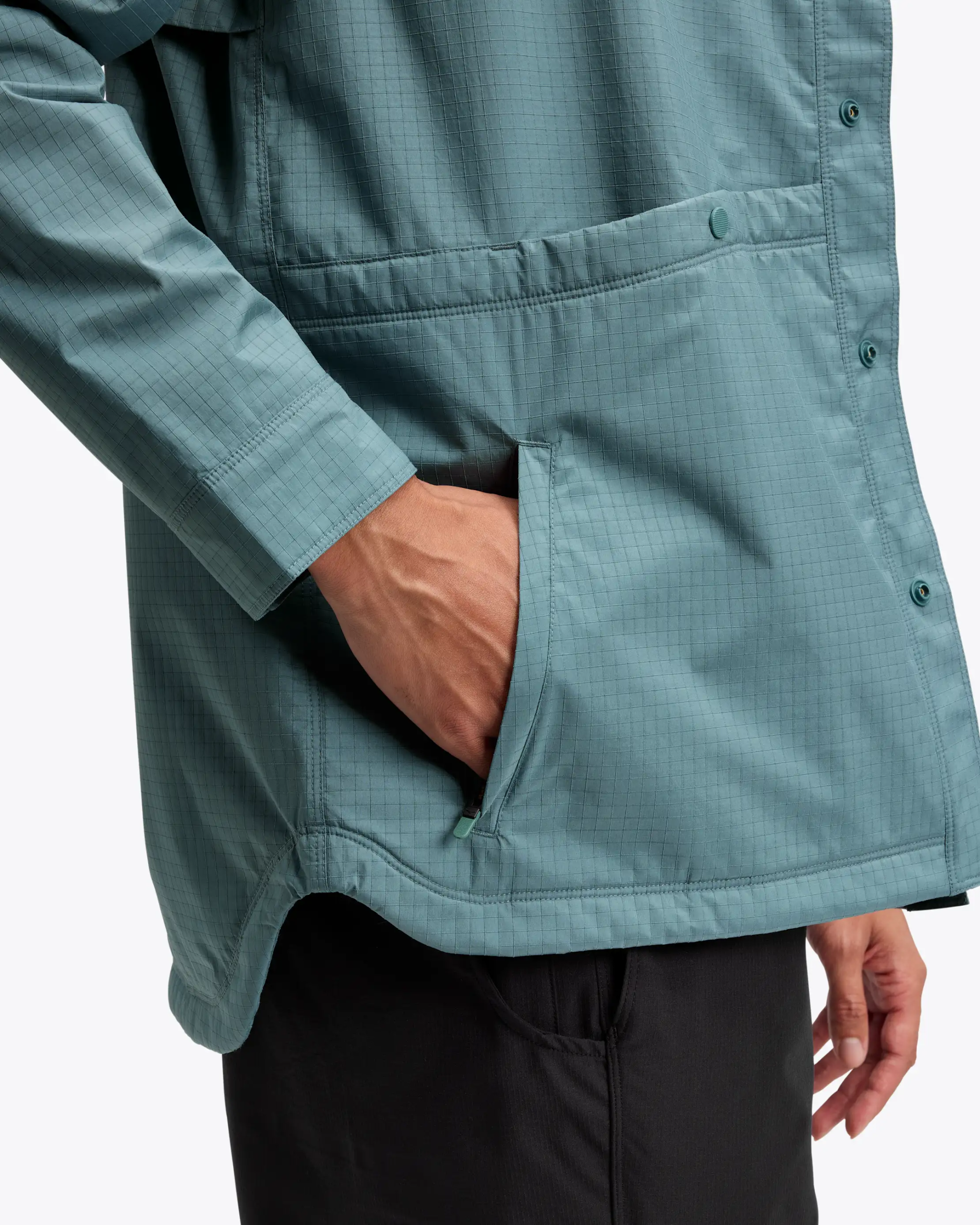 All Gender Outtrail Shirt Jacket - Image 5